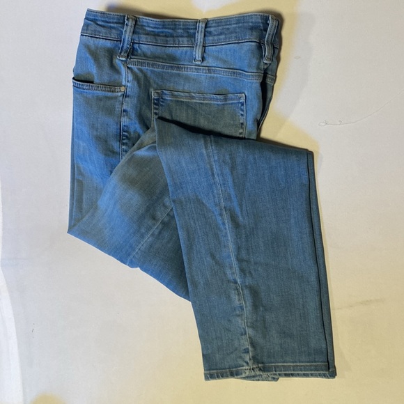 34 heritage Other - 34 Heritage Charisma Comfort Rise Classic Jeans